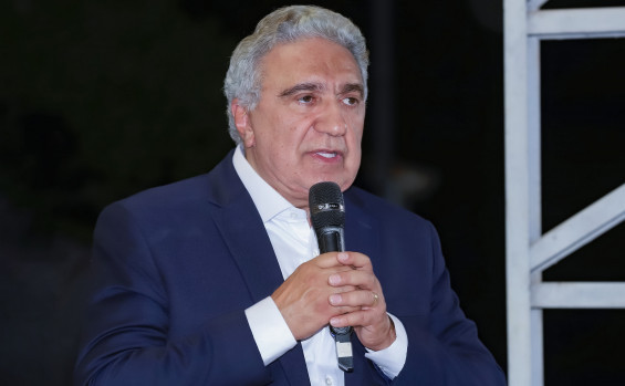 Governador Laurez Moreira participa da passagem de comando da Polícia Militar e afirma que a segurança é prioridade da gestão