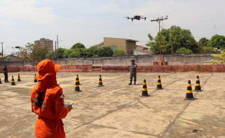 Forças de segurança realizam capacitação com curso de piloto policial de drone