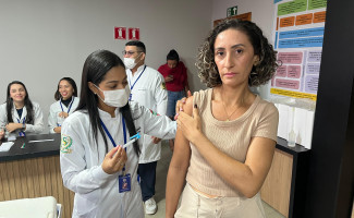Servidores da SES-TO são imunizados durante campanha de vacinação