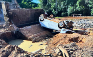 Polícia Civil conclui investigação sobre acidente em ponte sem sinalização que deixou família ferida e indicia responsável pela obra em Caseara

