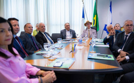 Transparência e restauração da credibilidade do Tocantins em pauta durante reunião entre governador Laurez Moreira e Tribunal de Contas