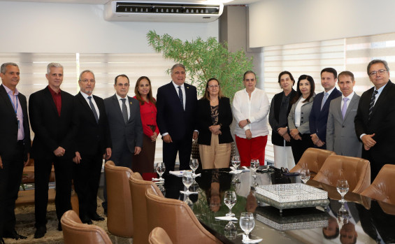 Em visita ao Tribunal de Justiça, governador Laurez Moreira apresenta metas da gestão e fortalece relação institucional entre os poderes 
