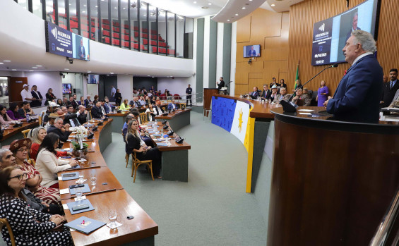 Governador Laurez Moreira prestigia sessão solene na Assembleia, em celebração ao Dia do Nordestino 