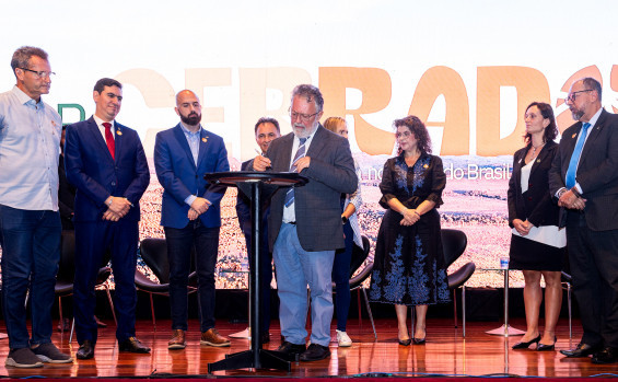 Governo do Tocantins participa da COP Cerrados em Brasília e assina carta para inclusão do bioma na agenda climática internacional
