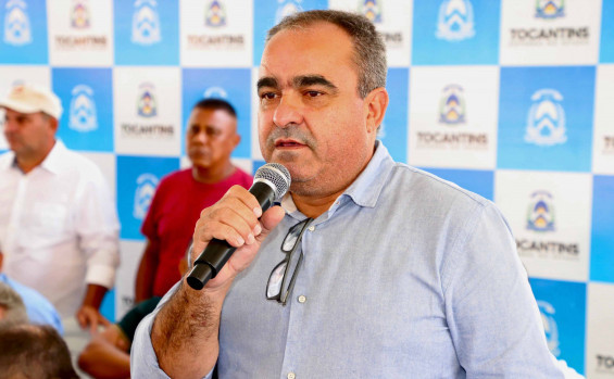 Governador Laurez Moreira entrega 800 kits de sementes do programa Mesa Farta para agricultores familiares de Araguatins