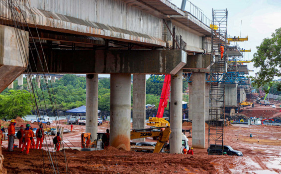 Governador Laurez Moreira anuncia R$ 2,3 milhões para Aguiarnópolis
