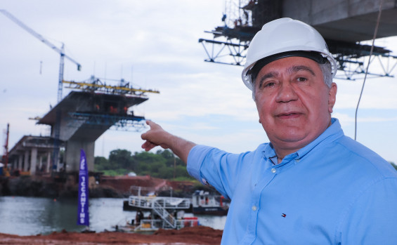 Governador Laurez Moreira anuncia R$ 2,3 milhões para Aguiarnópolis