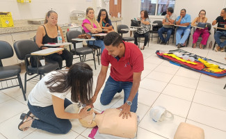 Hemocentro Regional de Araguaína capacita servidores sobre primeiros socorros 