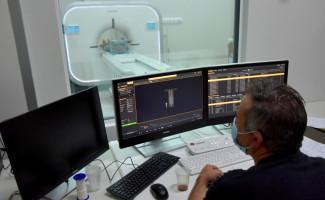 Governo do Tocantins amplia capacidade de exames com instalação do novo tomógrafo no Hospital Geral de Palmas