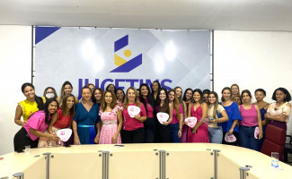 Jucetins promove ação do Outubro Rosa em parceria com a Secretaria da Mulher