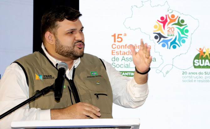 Diretor-executivo do Fundo Nacional de Assistência Social, José Arimatéia de Oliveira, reforçou a importância da conferência para debater estratégias da política de assistência social para os próximos anos - Márcio Vieira/Governo do Tocantins 