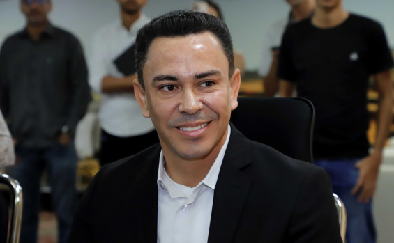 Governador Laurez Moreira anuncia força-tarefa para agilizar análise de mais de 4,6 mil processos de licenciamento ambiental