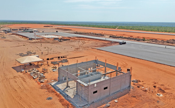 Governo do Tocantins garante continuidade da obra do aeródromo de São Félix, no Jalapão