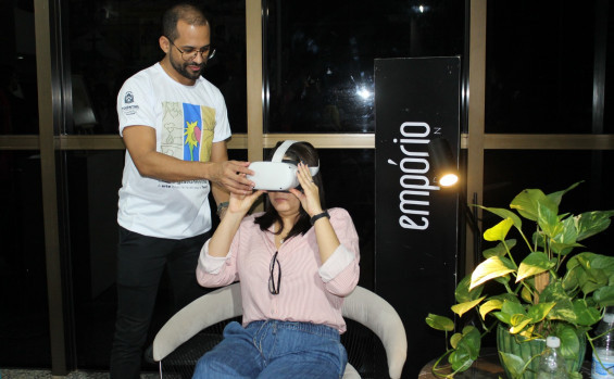 Realizada pelo Governo do Tocantins, exposição “Entre Gravuras e Traços” emociona público e celebra o legado da arte brasileira