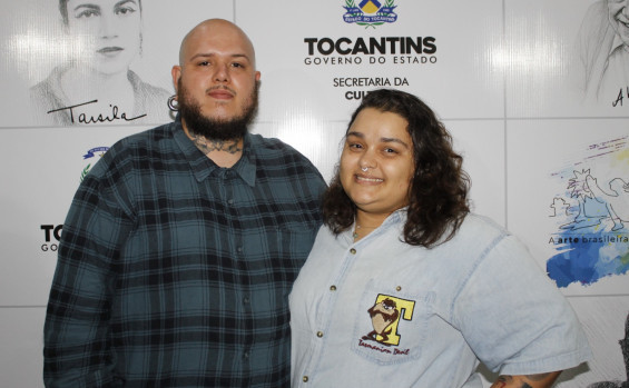 Realizada pelo Governo do Tocantins, exposição “Entre Gravuras e Traços” emociona público e celebra o legado da arte brasileira