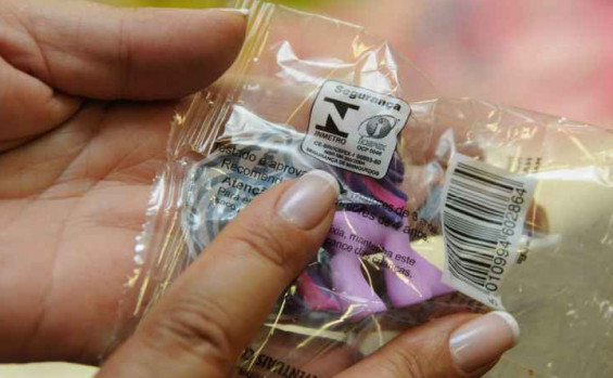 Agência de Metrologia realiza fiscalização e orienta consumidores sobre compras seguras para o Halloween