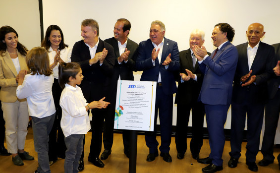 Governador Laurez Moreira participa da inauguração da Escola Sesi de Referência e ressalta importância das parcerias para qualificação dos tocantinenses