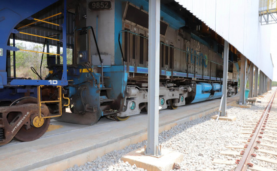 Governador Laurez Moreira participa da inauguração de terminal rodoferroviário que reforça a logística de escoamento da produção de grãos no Tocantins