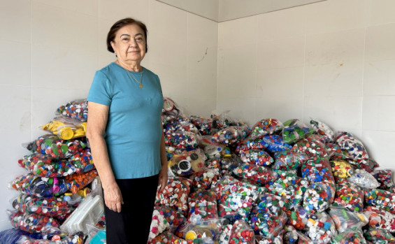 Naturatins realiza entrega de 264 kg de tampinhas plásticas ao Hospital de Amor