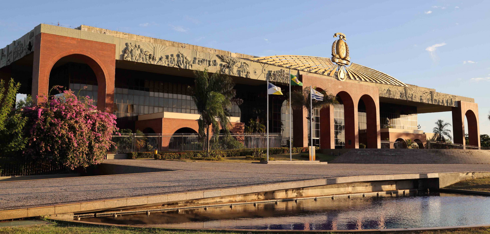 Governo do Tocantins publicou nesta quinta-feira, 6, no DOE, decreto que declara estado de emergência financeira na Secretaria de Estado da Saúde

