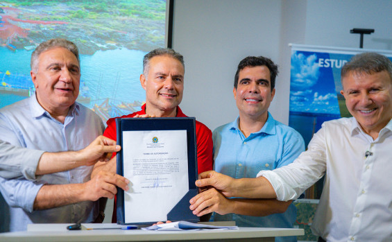 Governador Laurez Moreira e Ministro Renan Filho assinam termo que autoriza estudos de viabilidade técnica, econômica e ambiental da rodovia que liga Palmas a Paraíso
