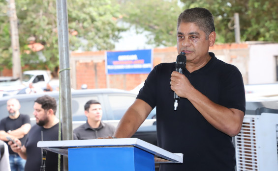 Governador Laurez Moreira lança obras de pavimentação e drenagem da 607 Sul e anuncia extensão dos serviços à 1007 Sul