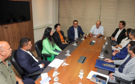 Governo do Tocantins apresenta números de impacto da implantação do Teto Remuneratório Único e reforça diálogo com as categorias