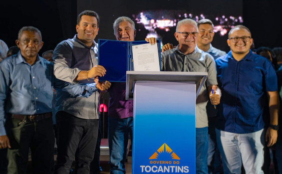 Governador Laurez Moreira prestigia aniversário de Dueré e reafirma compromisso com obras estruturantes para o município