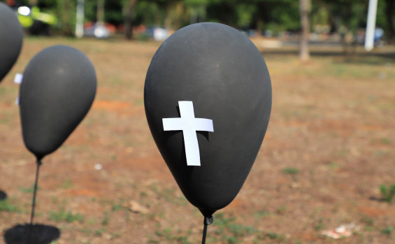 Detran/TO realiza ação no Dia Mundial em Memória às Vítimas de Acidentes de Trânsito 