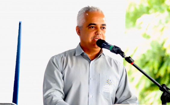 Em Campos Lindos, governador Laurez Moreira reforça importância de ação integrada para acesso a serviços essenciais e fortalecimento econômico