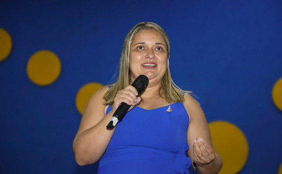 Em ato histórico, governador Laurez Moreira sanciona novo PCCR da Educação e garante valorização da categoria após 10 anos de espera