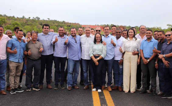 Governador Laurez Moreira entrega ponte sobre o Rio Vermelho e reforça integração entre Lagoa do Tocantins e São Félix, no Jalapão