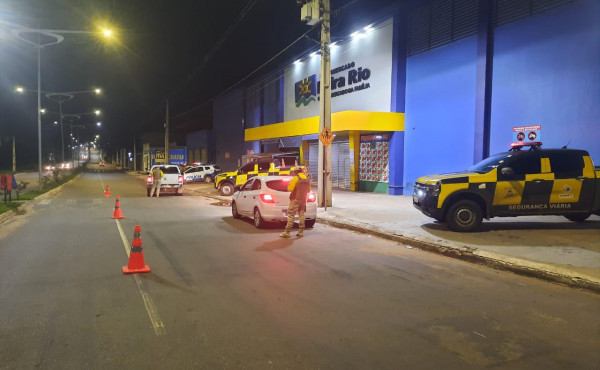 Tocantins alcança 4º lugar em ranking nacional sobre o combate à alcoolemia e embriaguez no trânsito
                    Detran/TO realizou ações da Operação Lei Seca em 23 municípios do estado e aplicou mais de 400 testes de bafômetro, entre os dias 28 de novembro e 1º de dezembro
