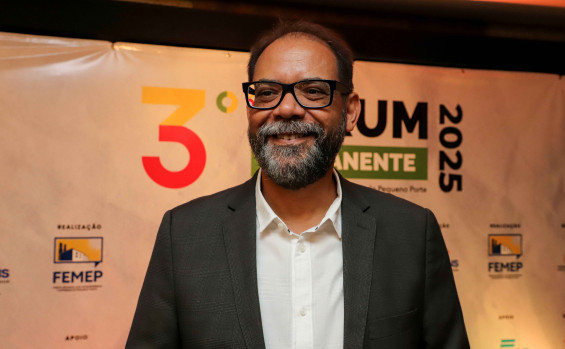 Em fórum nacional, governador Laurez Moreira e ministro Márcio França reforçam parceria institucional para fortalecer pequenos negócios no Tocantins