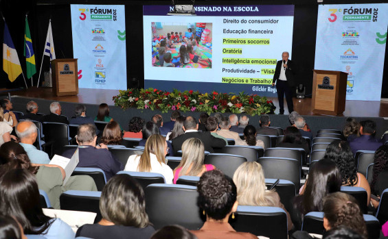 Em fórum nacional, governador Laurez Moreira e ministro Márcio França reforçam parceria institucional para fortalecer pequenos negócios no Tocantins