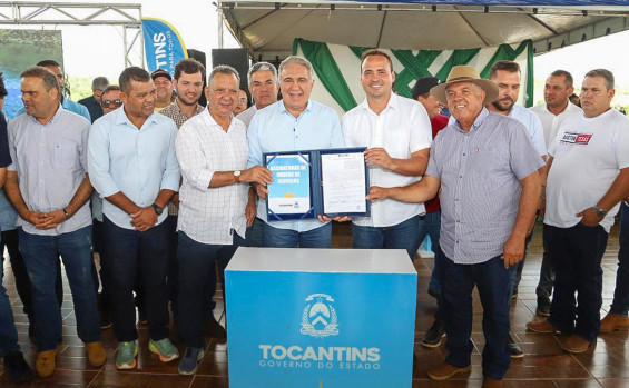 Governador Laurez Moreira anuncia retomada das obras da TO-262 e TO-040 durante entrega de obras estruturantes em Pindorama