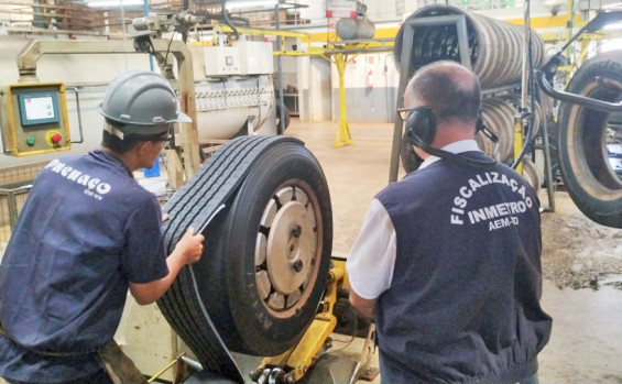 Agência de Metrologia alerta consumidores sobre cuidados com pneus durante o período de chuvas