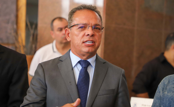 Fé e devoção marcam a passagem da imagem peregrina de Nossa Senhora Aparecida pelo Palácio Araguaia