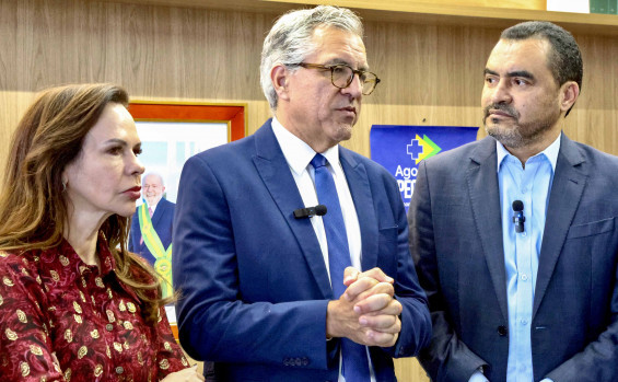Em Brasília, governador Wanderlei Barbosa articula ampliação de recursos do SUS no Tocantins