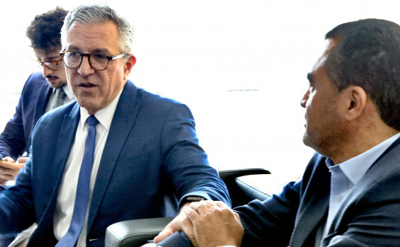 Em Brasília, governador Wanderlei Barbosa articula ampliação de recursos do SUS no Tocantins