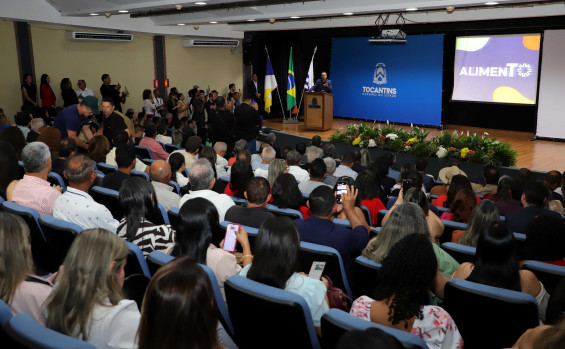 Governador Wanderlei Barbosa entrega Cartão AlimenTO para segurança alimentar de 7 mil famílias em situação de vulnerabilidade
