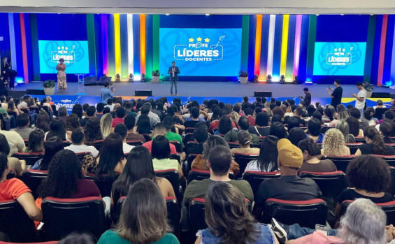 Governo do Tocantins fortalece a educação pública com investimentos em infraestrutura e valorização dos servidores com foco na melhoria da aprendizagem