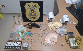 Polícia Civil prende dois investigados por tráfico de drogas e apreende drogas e arma de fogo em Araguaína