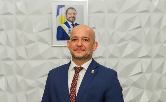 Governo do Tocantins paga mais de R$ 12,4 milhões em retroativos do PCCR da Educação