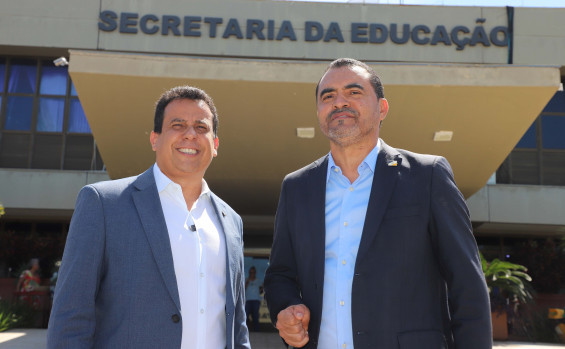 Governo do Tocantins paga mais de R$ 12,4 milhões em retroativos do PCCR da Educação