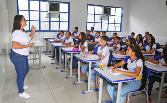 Governo do Tocantins paga mais de R$ 12,4 milhões em retroativos do PCCR da Educação