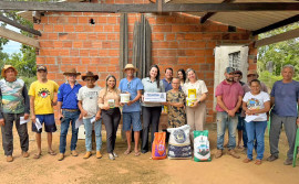 Em Porto Nacional, Governo do Tocantins beneficia famílias de agricultores com sementes do programa Mesa Farta