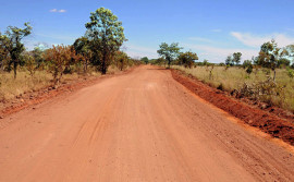 Governo do Tocantins recupera estradas vicinais para escoamento da produção agrícola