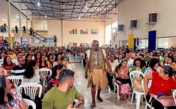 Governo do Tocantins abre ciclo de formações do Profe Líderes 2026 e mobiliza 1.600 educadores com palestra de Rossandro Klinjey