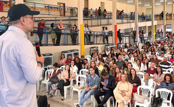 Governo do Tocantins abre ciclo de formações do Profe Líderes 2026 e mobiliza 1.600 educadores com palestra de Rossandro Klinjey